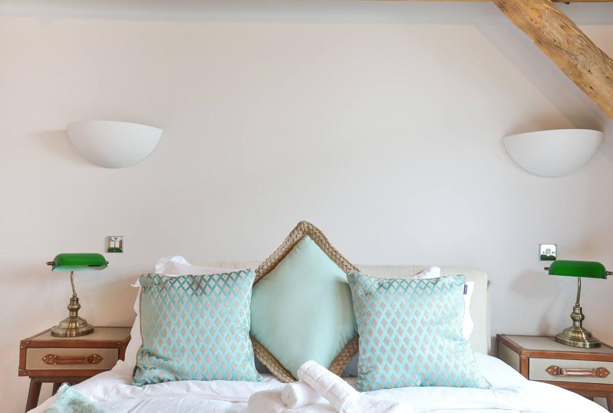 Wild Roses Serviced Apartments - Excel Warehouse 1 ลอนดอน ภายนอก รูปภาพ